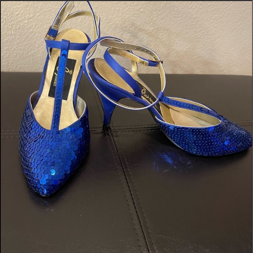 Bijou Blue sequin pumps 3” heel